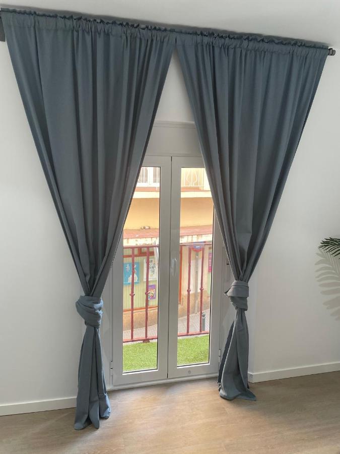 Apartamentos Nebro Cadiz Bagian luar foto