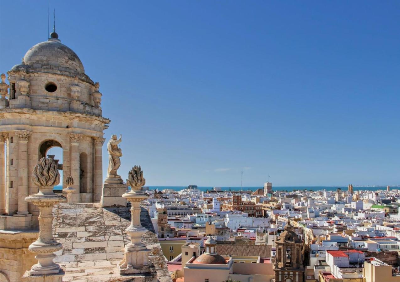 Apartamentos Nebro Cadiz Bagian luar foto